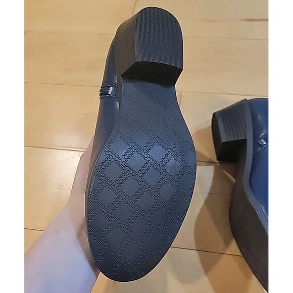 New Vionic Millie Leather Ankle Boots US 7.5 Navy Buckle Zip Low Heel Orthotic - Picture 7 of 9